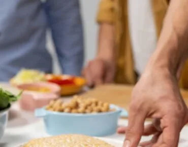 Tempeh 101: The Ultimate Guide to This Plant-Based Powerhouse